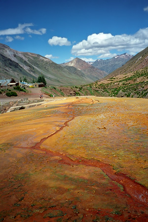 Cuyo, the natural hot springs in Puenta del Inca