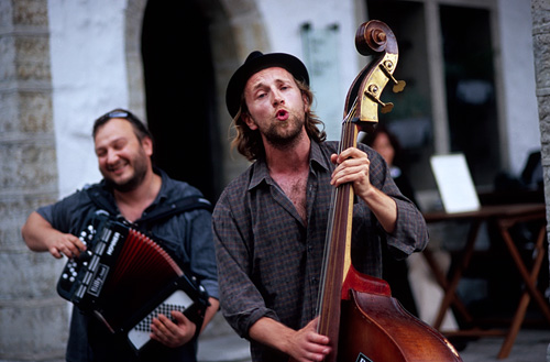 Estonia, Tallinn street performers