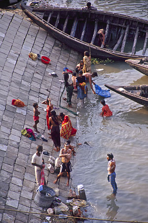 Dhaka River life