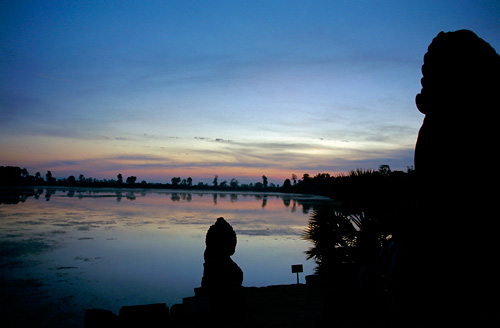 Sunrise at Sras Srang Lake